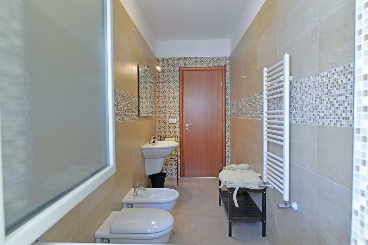 Casa Roberta Bed & Breakfast Monopoli Exterior photo