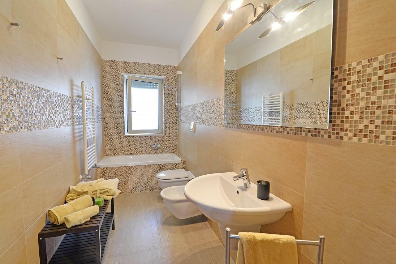 Casa Roberta Bed & Breakfast Monopoli Exterior photo